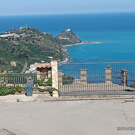 דירות Capo dʼOrlando Tra Cielo E Mare מראה חיצוני תמונה